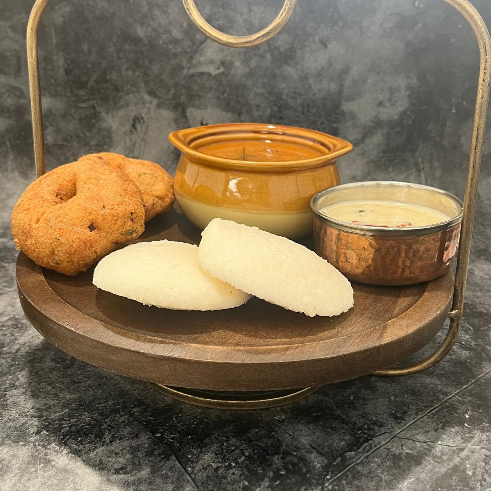 Idli Vada Combo